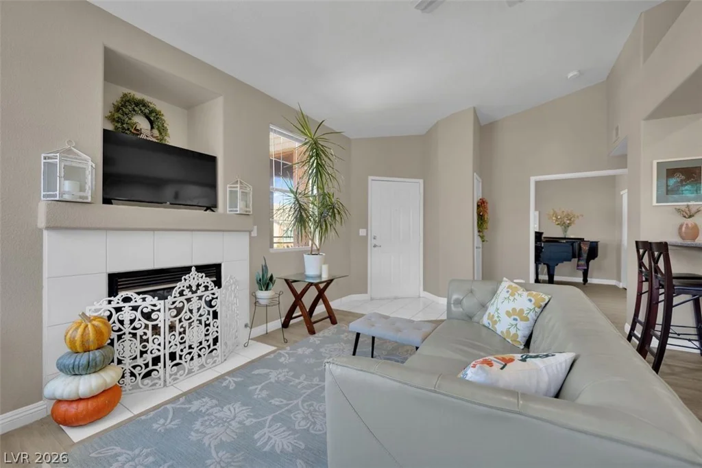 7717 Constanso, Las Vegas, NV 89128