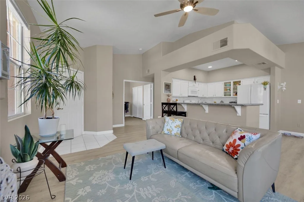 7717 Constanso, Las Vegas, NV 89128