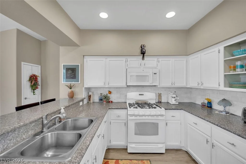 7717 Constanso, Las Vegas, NV 89128
