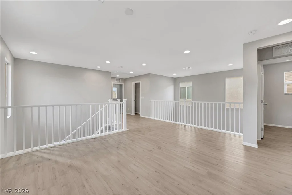 6602 Evander, North Las Vegas, NV 89086