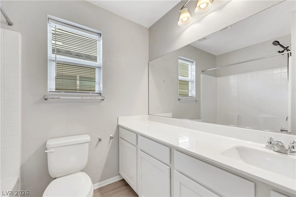 6602 Evander, North Las Vegas, NV 89086