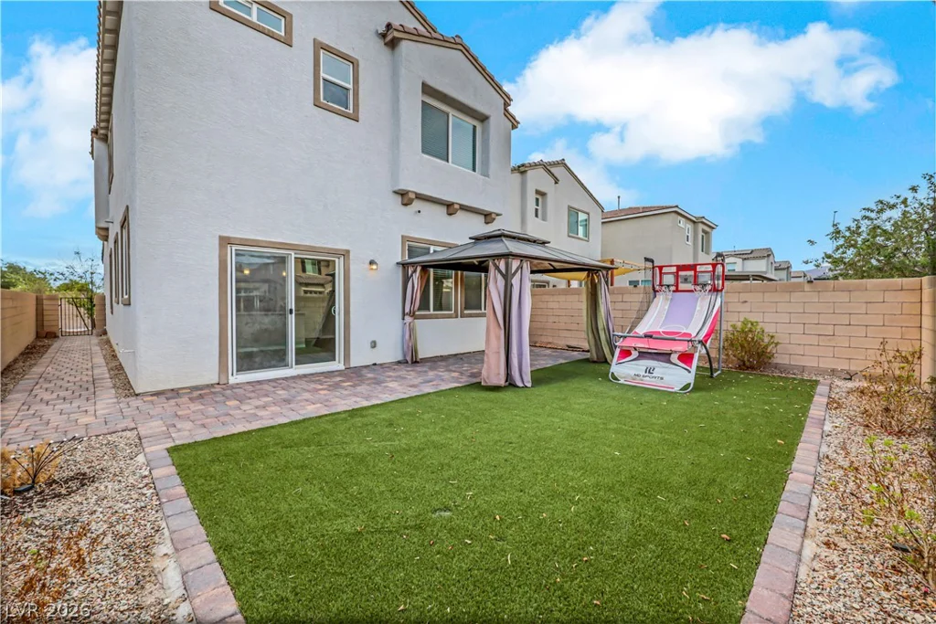 6602 Evander, North Las Vegas, NV 89086