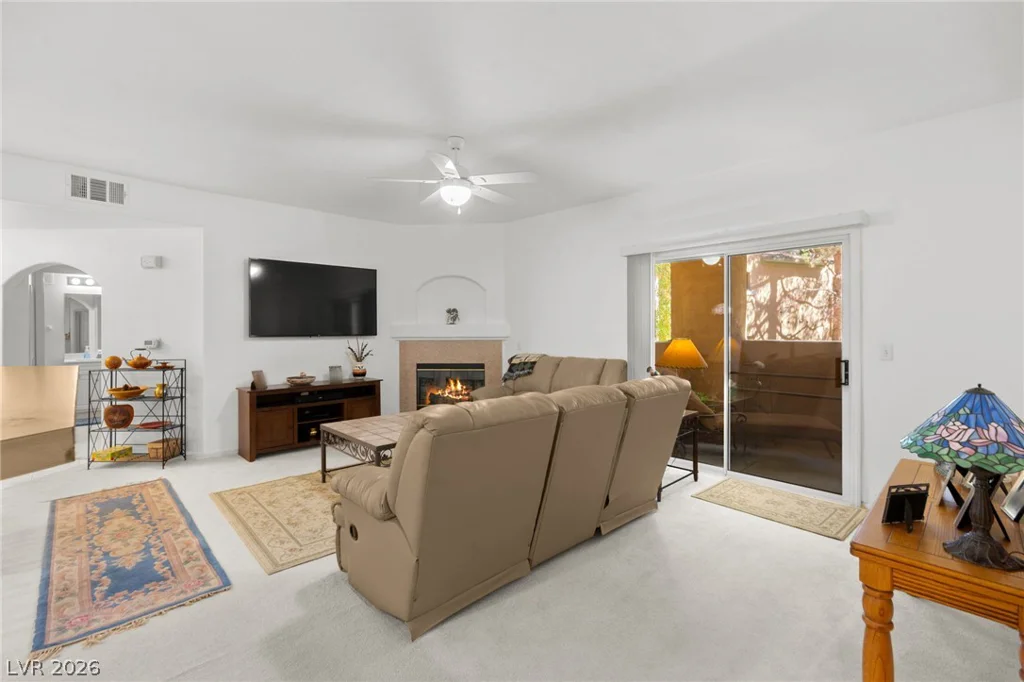 8709 Red Rio, Las Vegas, NV 89128