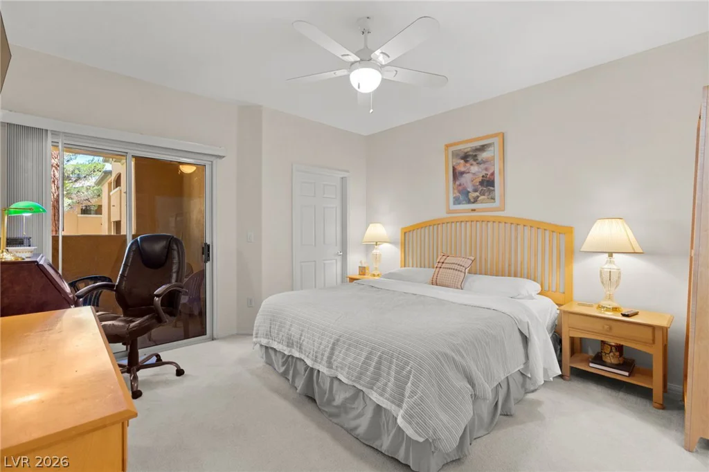 8709 Red Rio, Las Vegas, NV 89128