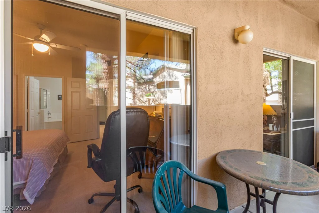8709 Red Rio, Las Vegas, NV 89128