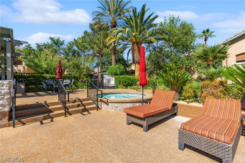 8709 Red Rio, Las Vegas, NV 89128