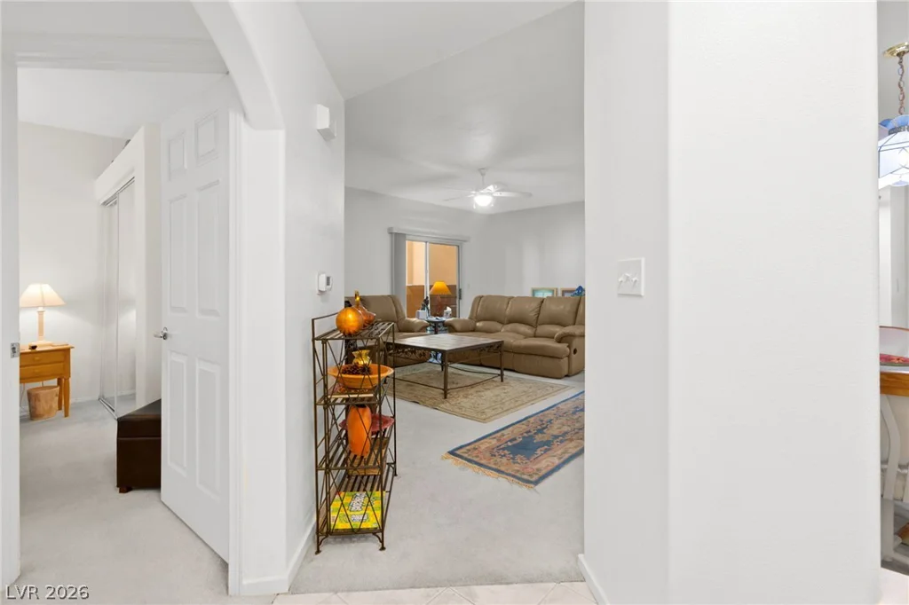 8709 Red Rio, Las Vegas, NV 89128