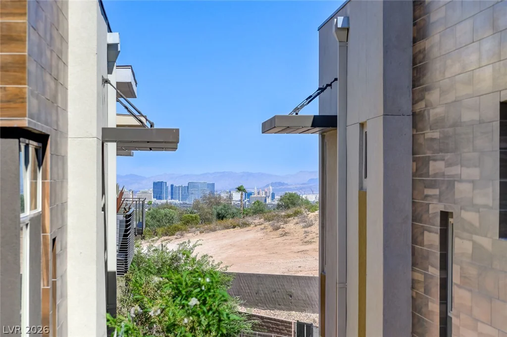 10989 Limeslice, Las Vegas, NV 89135