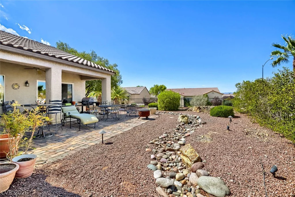 2239 Waterton Rivers, Henderson, NV 89044
