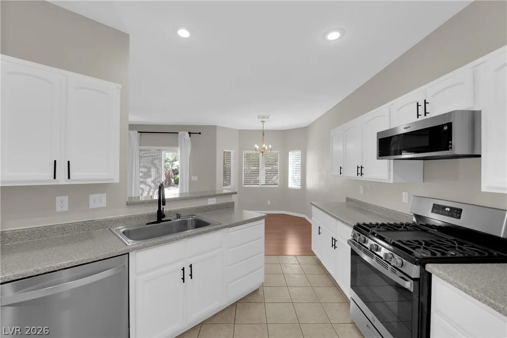 1158 Ekalaka, Henderson, NV 89052