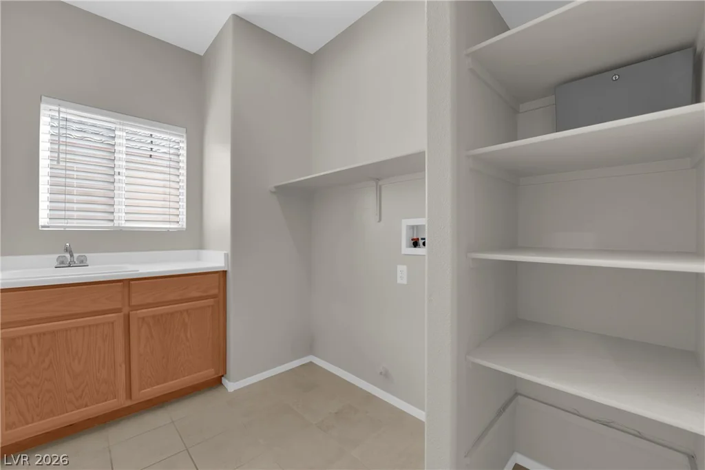 1158 Ekalaka, Henderson, NV 89052