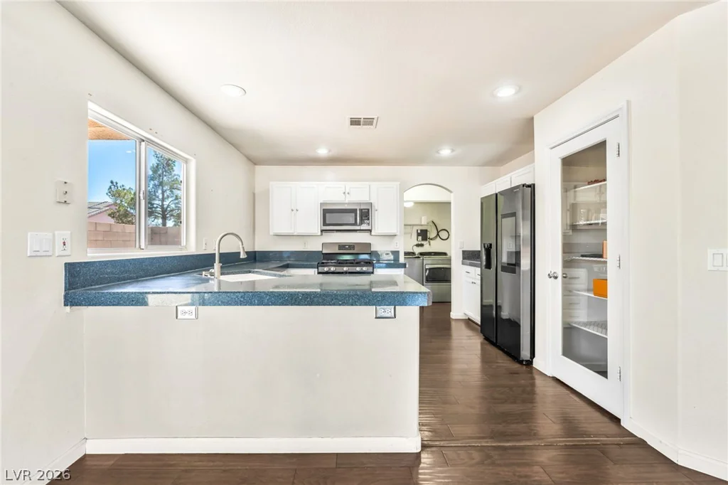 8720 Breezy Brown, Las Vegas, NV 89143