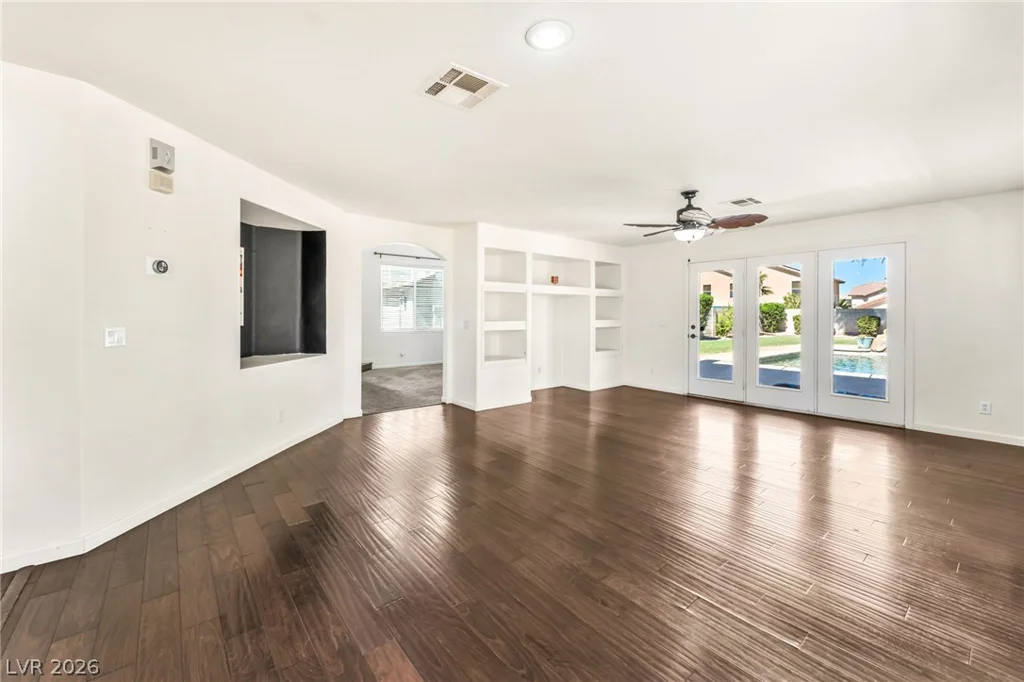 8720 Breezy Brown, Las Vegas, NV 89143