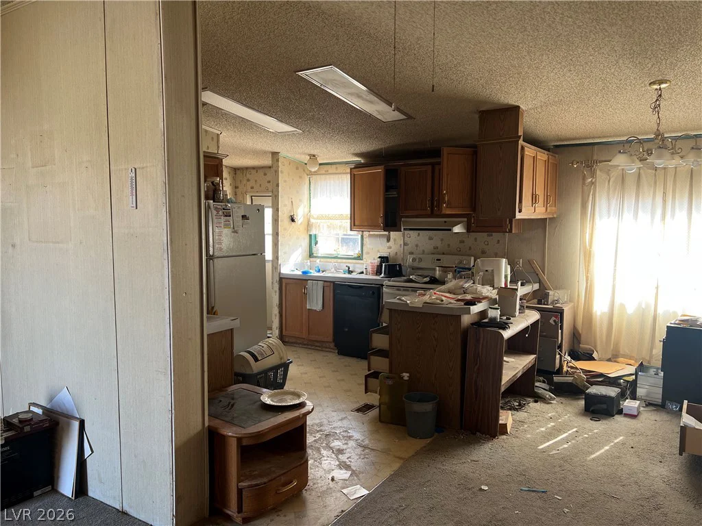 2831 Rita, Pahrump, NV 89060