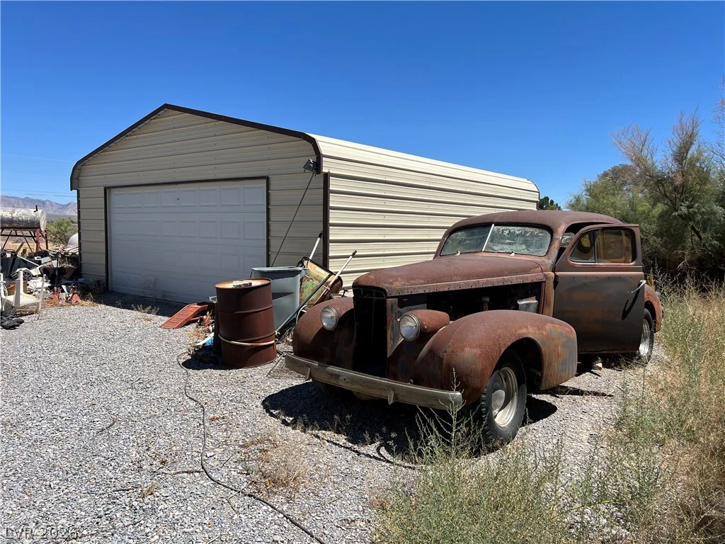 2831 Rita, Pahrump, NV 89060