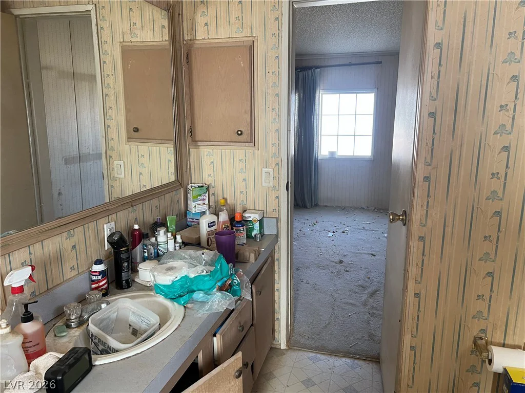 2831 Rita, Pahrump, NV 89060