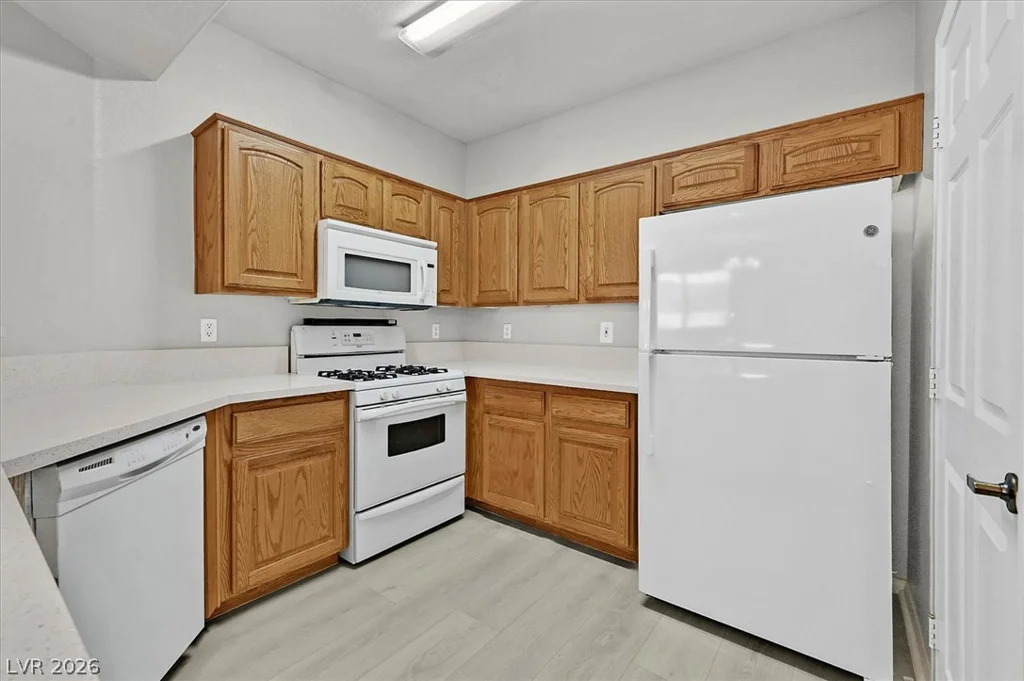 5855 VALLEY, North Las Vegas, NV 89031
