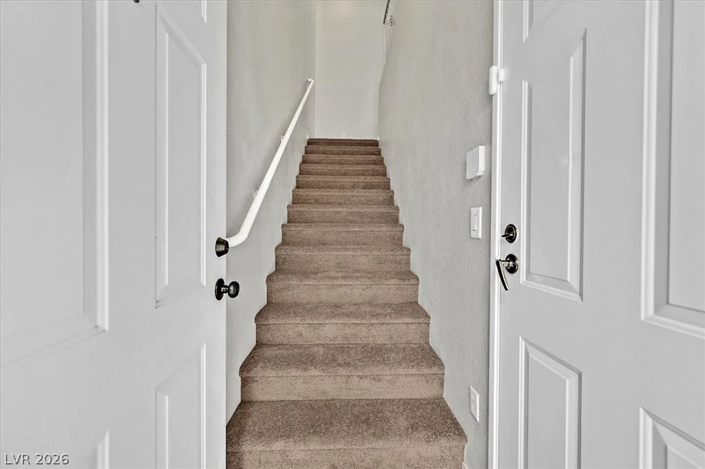 5855 VALLEY, North Las Vegas, NV 89031