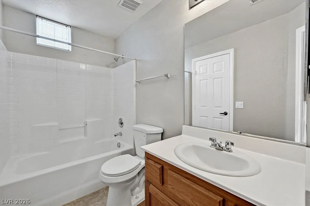 5855 VALLEY, North Las Vegas, NV 89031