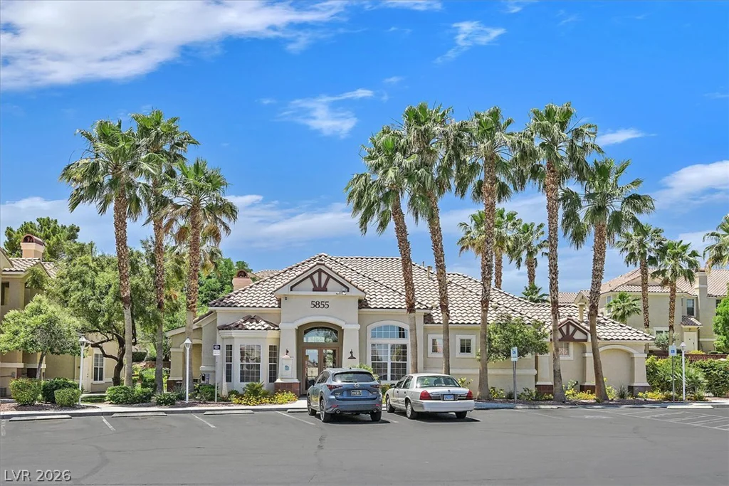 5855 VALLEY, North Las Vegas, NV 89031