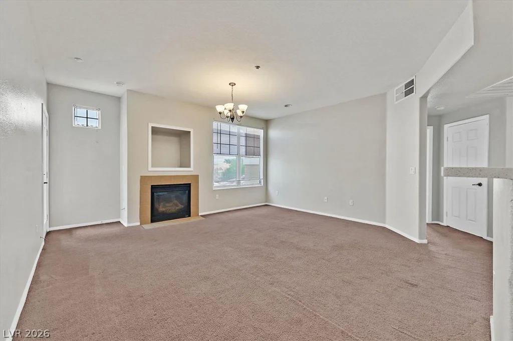 5855 VALLEY, North Las Vegas, NV 89031