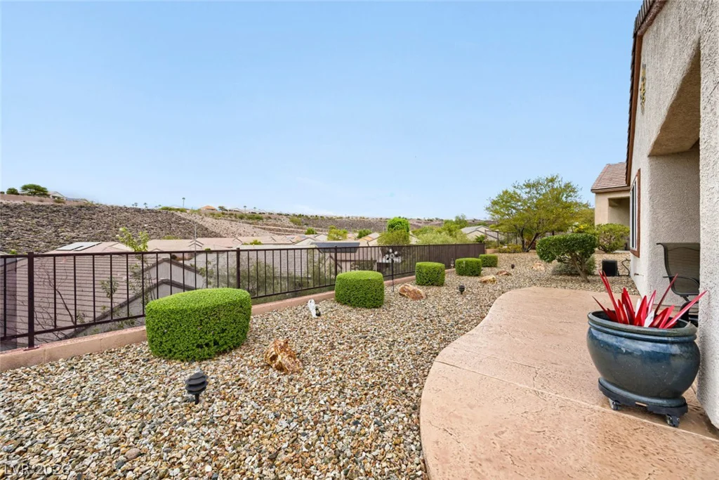 2530 Divine Sky, Henderson, NV 89044