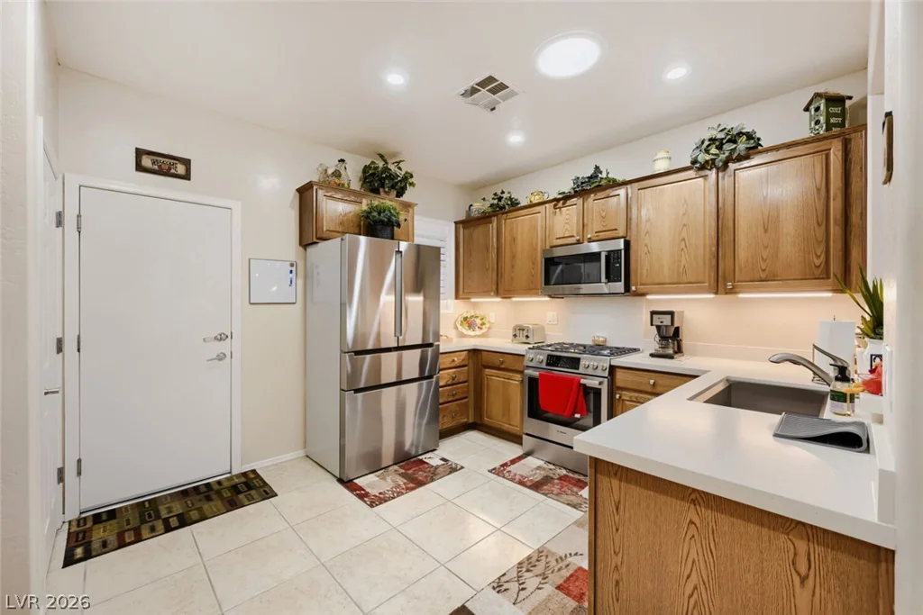 2530 Divine Sky, Henderson, NV 89044