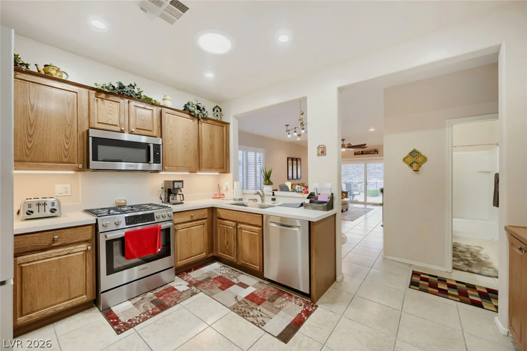 2530 Divine Sky, Henderson, NV 89044