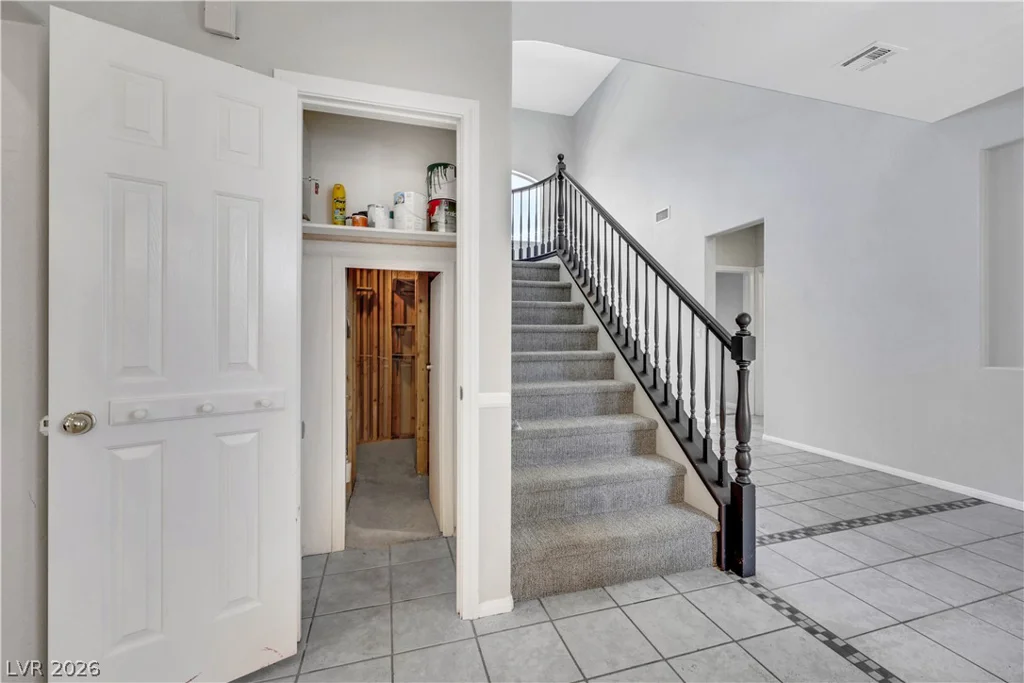 10028 Pinnacle View, Las Vegas, NV 89134