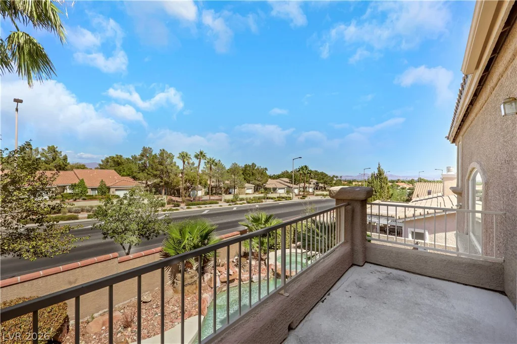 10028 Pinnacle View, Las Vegas, NV 89134