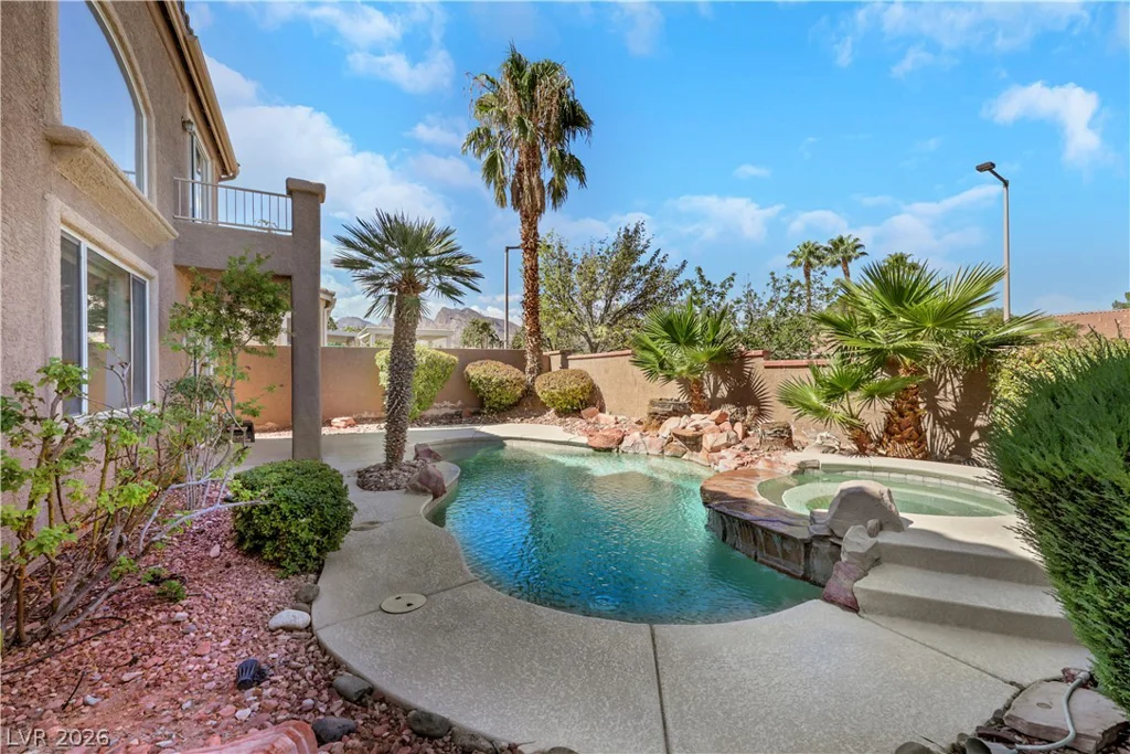 10028 Pinnacle View, Las Vegas, NV 89134