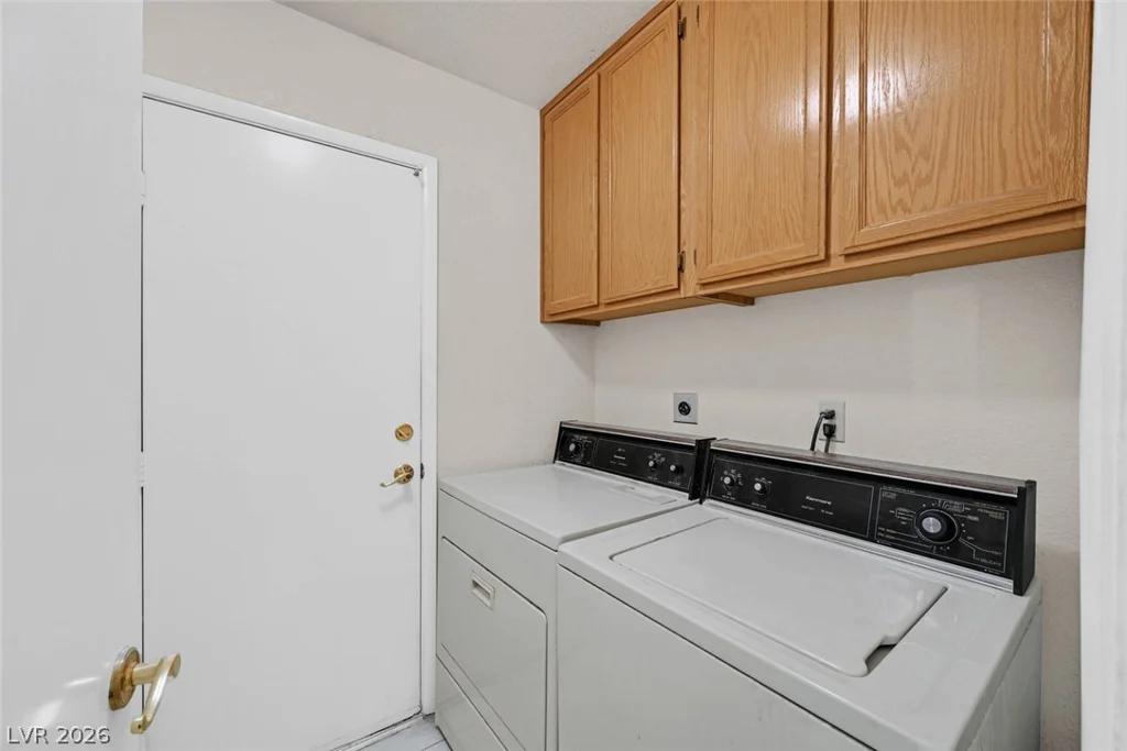 805 Stillwater, Henderson, NV 89014