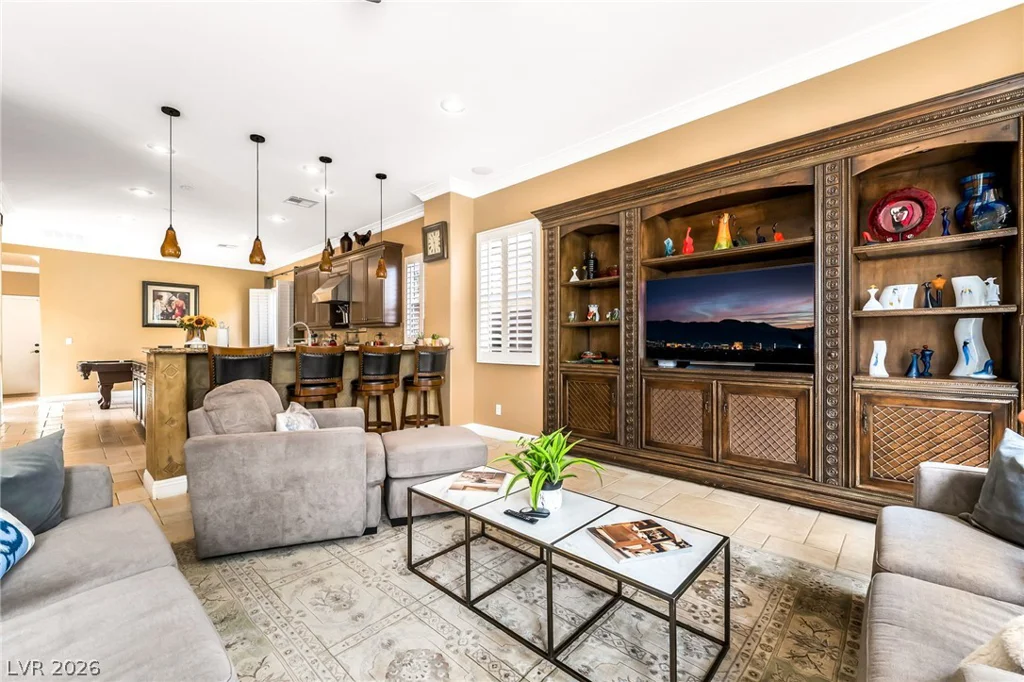 7904 Galloping Hills, Las Vegas, NV 89113