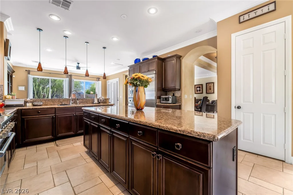7904 Galloping Hills, Las Vegas, NV 89113