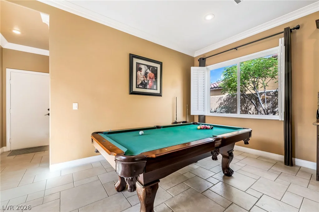 7904 Galloping Hills, Las Vegas, NV 89113