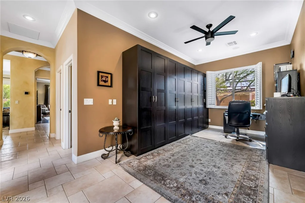 7904 Galloping Hills, Las Vegas, NV 89113
