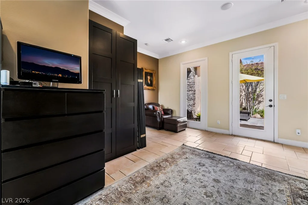 7904 Galloping Hills, Las Vegas, NV 89113