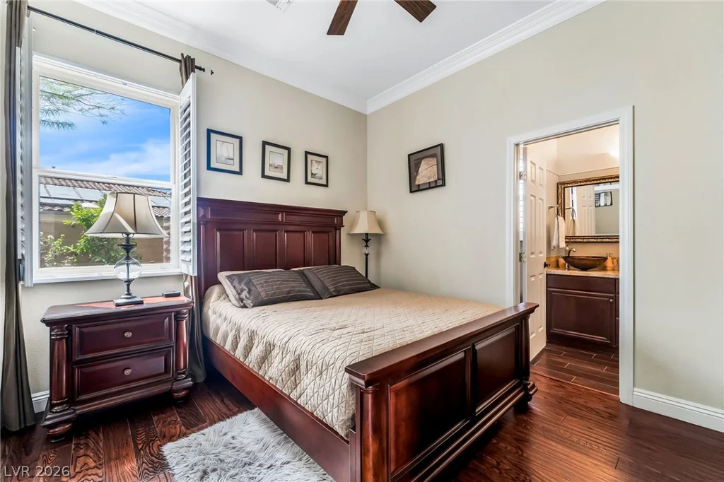 7904 Galloping Hills, Las Vegas, NV 89113
