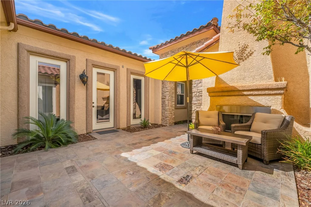 7904 Galloping Hills, Las Vegas, NV 89113