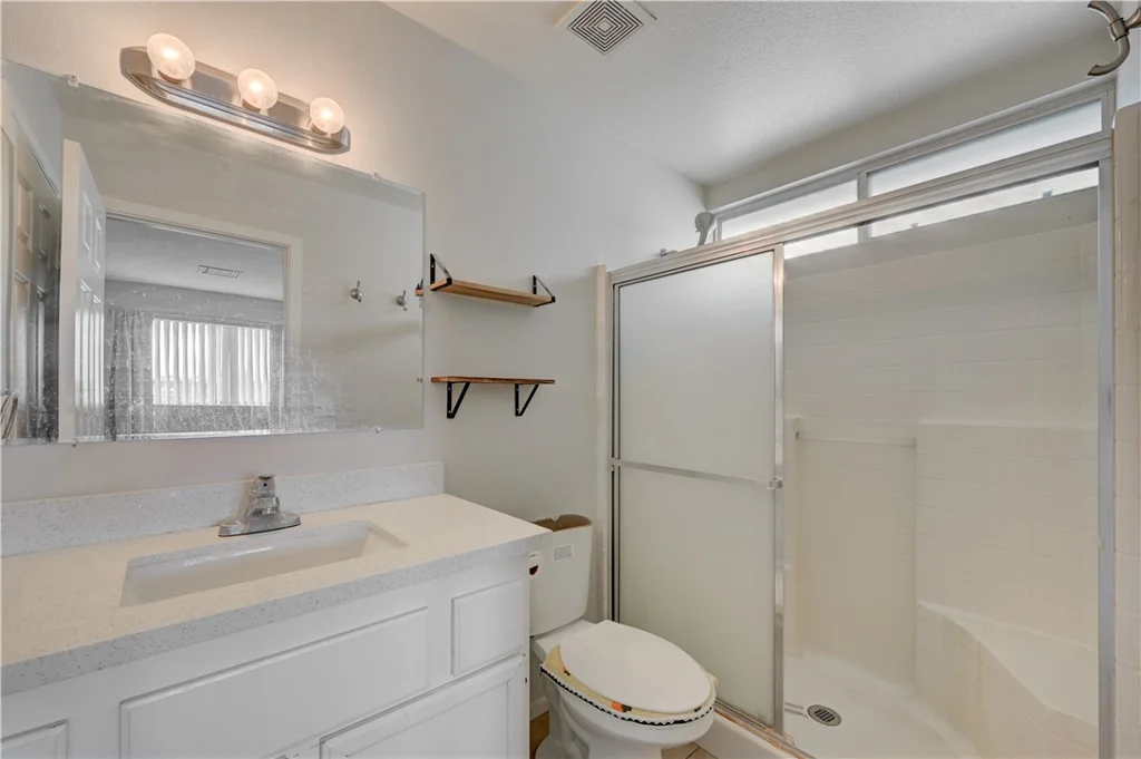 2025 Hollow Oak, North Las Vegas, NV 89031