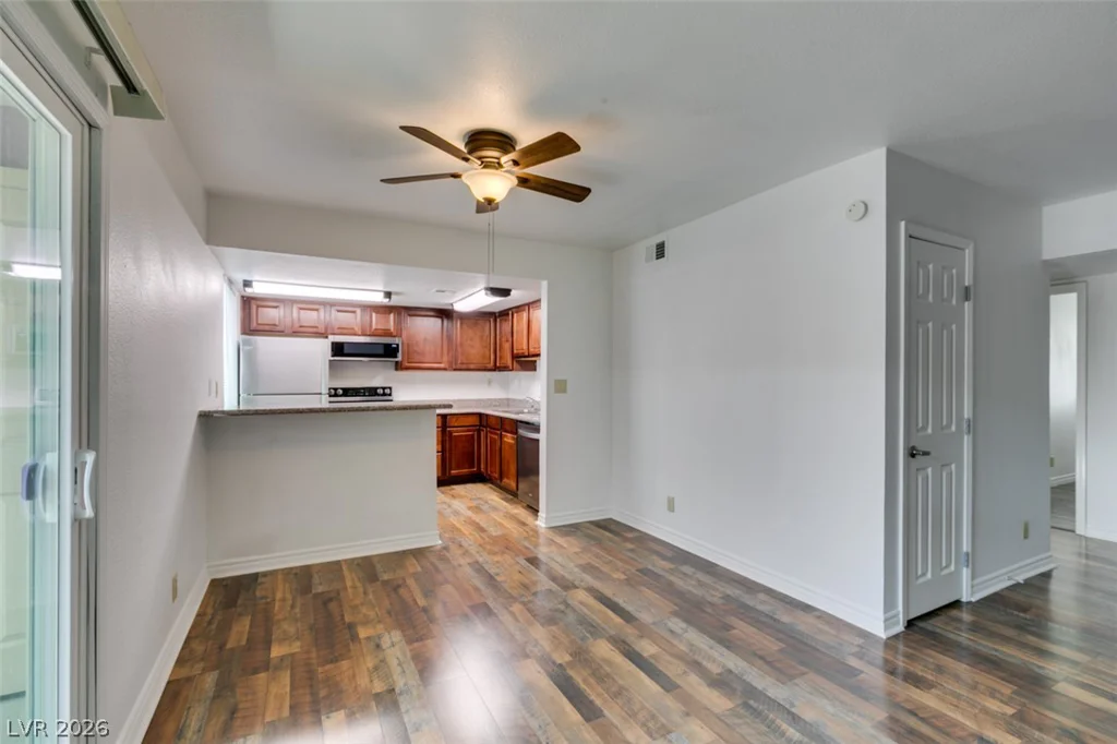 5240 Indian River, Las Vegas, NV 89103