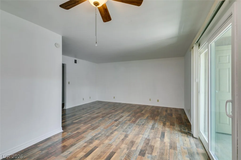 5240 Indian River, Las Vegas, NV 89103