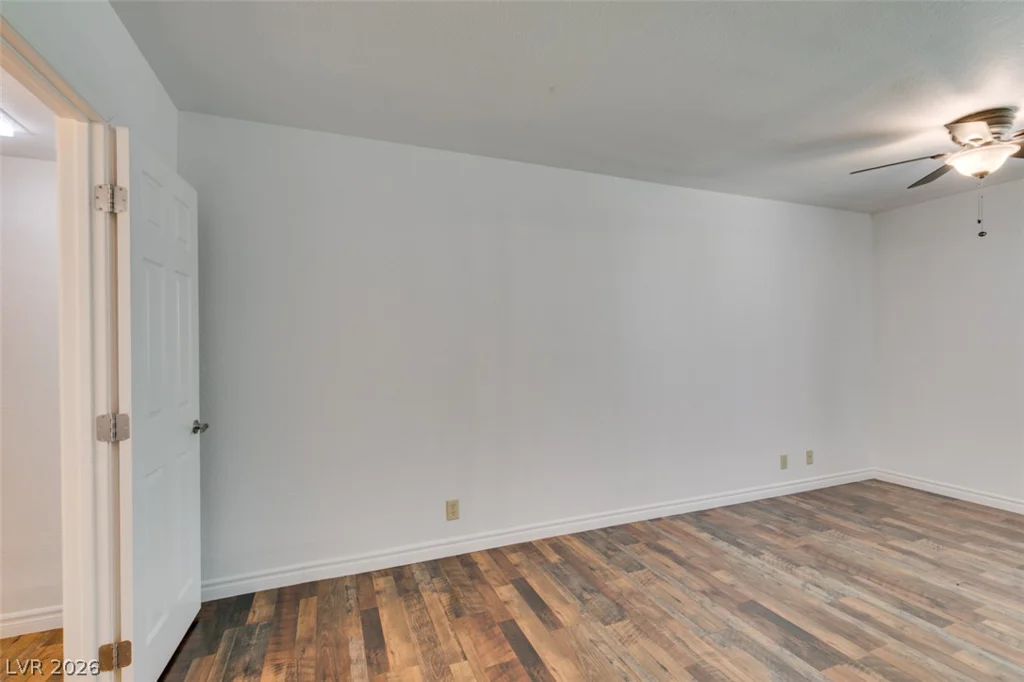 5240 Indian River, Las Vegas, NV 89103
