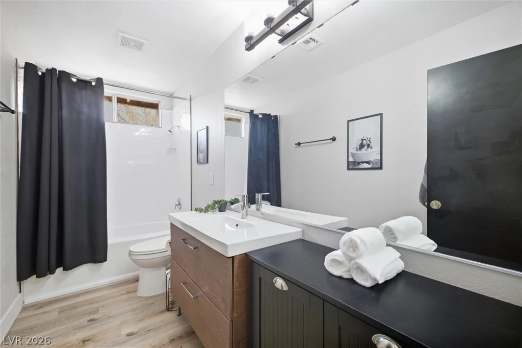9440 Abalone, Las Vegas, NV 89117