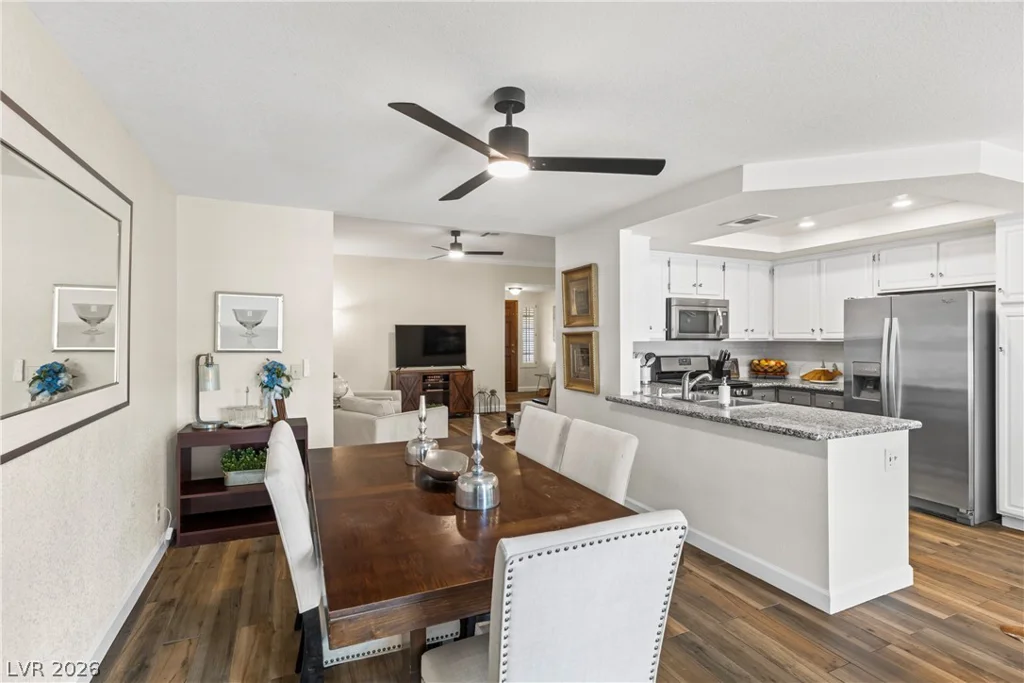 8824 Sail Bay, Las Vegas, NV 89117