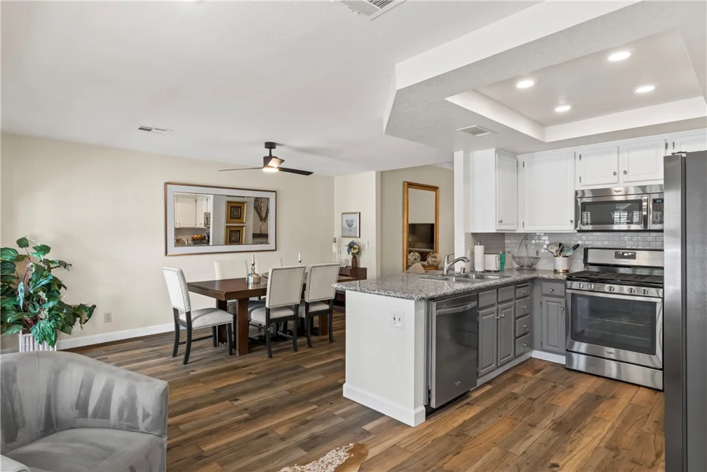 8824 Sail Bay, Las Vegas, NV 89117