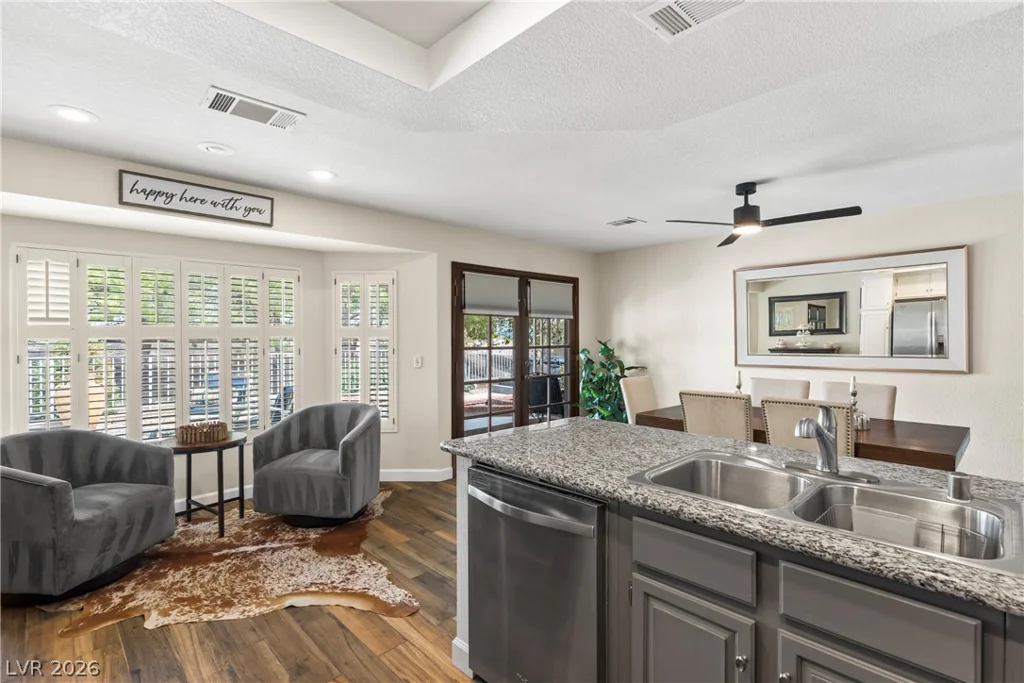 8824 Sail Bay, Las Vegas, NV 89117