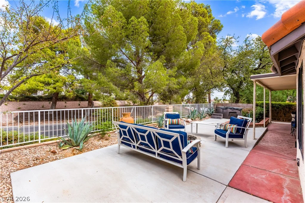 8824 Sail Bay, Las Vegas, NV 89117