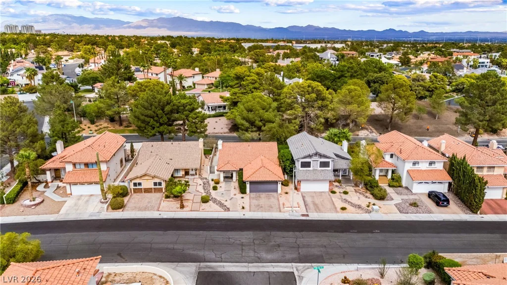 8824 Sail Bay, Las Vegas, NV 89117