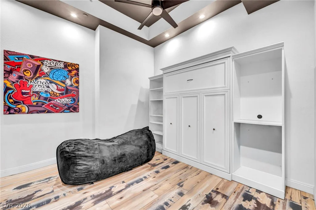 360 Desert Inn, Las Vegas, NV 89109